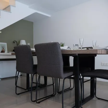 Modern 3 Bedroom Oasis In Swieqi By Eldi *