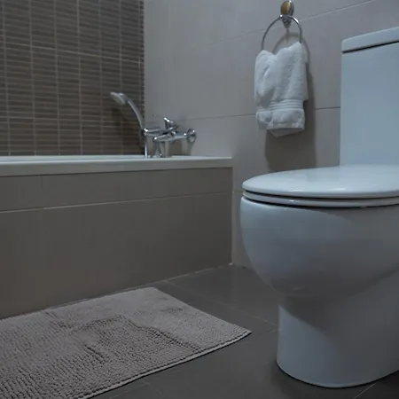 Modern 3 Bedroom Oasis In Swieqi By Eldi Apartment Is-Swieqi