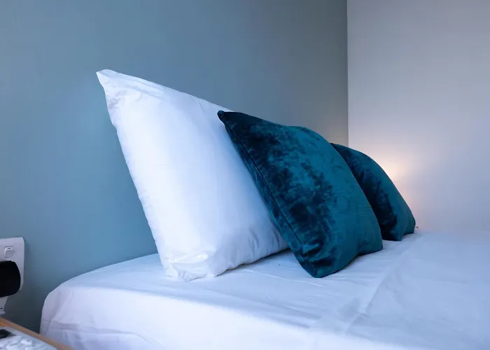 Modern 3 Bedroom Oasis In Swieqi By Eldi