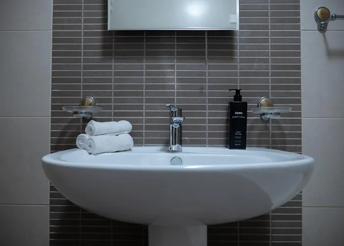 Modern 3 Bedroom Oasis In Swieqi By Eldi Apartment Is-Swieqi