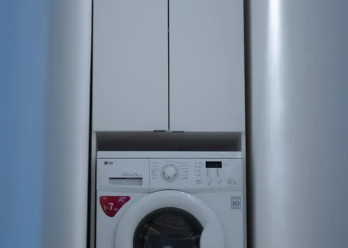 Modern 3 Bedroom Oasis In Swieqi By Eldi Apartman *