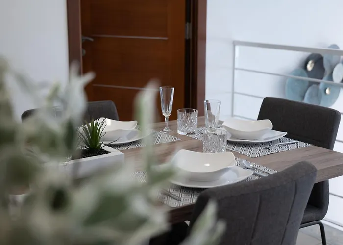 Apartman Modern 3 Bedroom Oasis In Swieqi By Eldi *