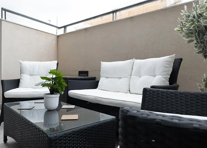 Modern 3 Bedroom Oasis In Swieqi By Eldi Apartman *