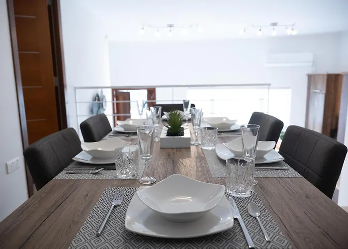 Modern 3 Bedroom Oasis In Swieqi By Eldi *